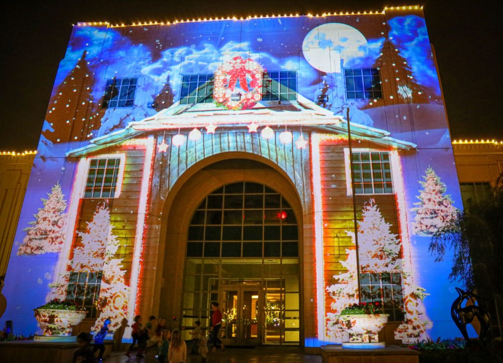 Christmas in Winter Garden Image Projected on City Hall