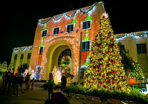 Winter Garden City Hall lit up for Christmas time 
