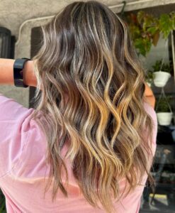 Robyn Michelle Salon